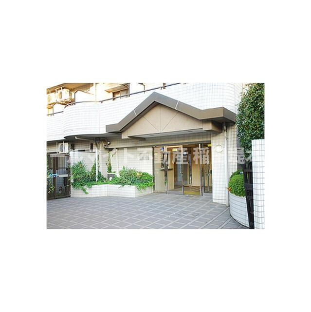 川崎市多摩区栗谷３丁目の賃貸マンションのエントランス