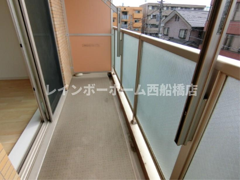 アメティスタ本中山のバルコニー