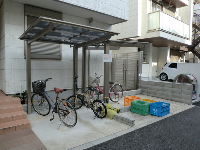 グリーンハウスのその他共用部分|★屋根付き駐輪場★