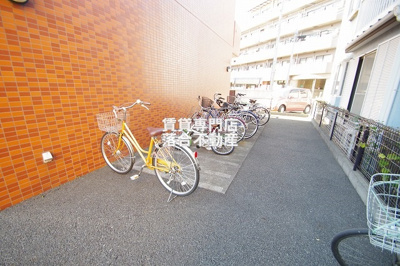 【その他共用部分】 | りつのスマイルビル | 敷地内駐輪場完備