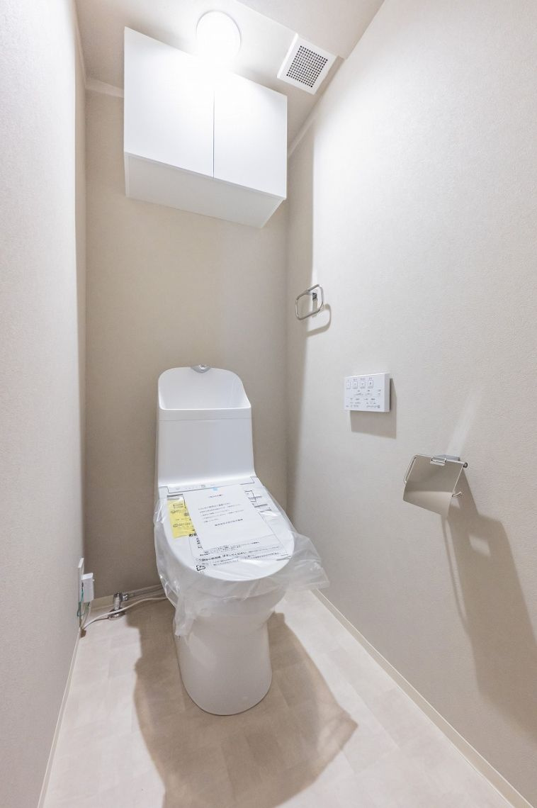 ルミネ東京ベイフロントのトイレ|ルミネ東京ベイフロント：ウォシュレット機能付きトイレです！