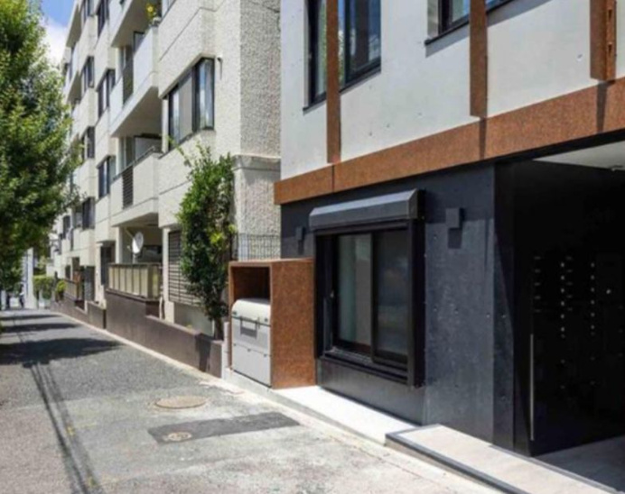 【エントランス】creal高田馬場Ⅲ 