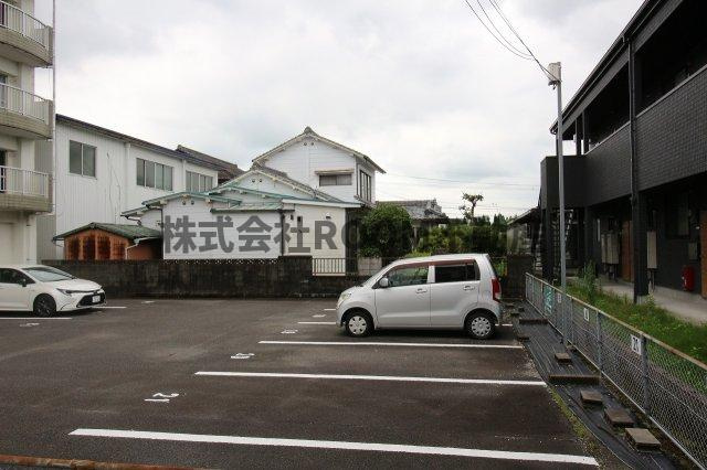 あいらんど花繰　Bの駐車場|駐車場があります