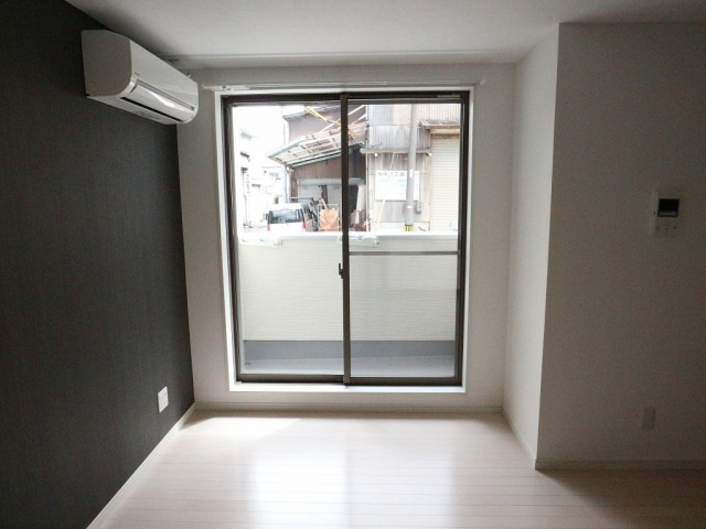 ※同物件別号室参考写真