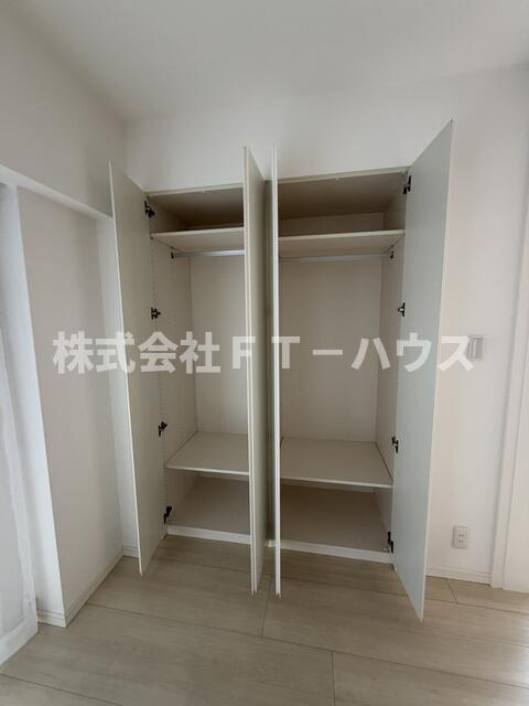 エクセレントシティ南行徳駅前の収納