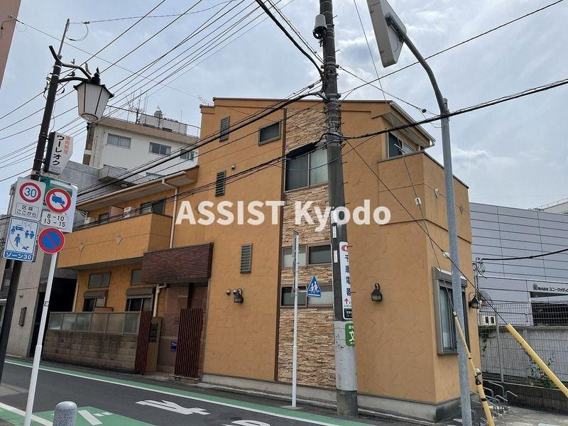 ルーブル弐番館の外観