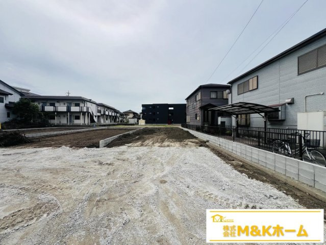 知多市八幡字荒古後　全3棟　1号棟の設備|同時にたくさんの調理が可能！便利な三口コンロ♪