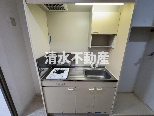 江古田駅1分マンションのキッチン|【仲介手数料無料】ご内見は清水不動産までお気軽にお問い合わせ下さい。
※画像は別部屋の参考写真となります