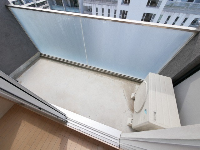 大阪市西区北堀江２丁目の賃貸マンションのバルコニー
