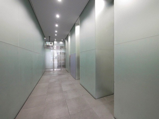 大阪市西区北堀江２丁目の賃貸マンションのロビー