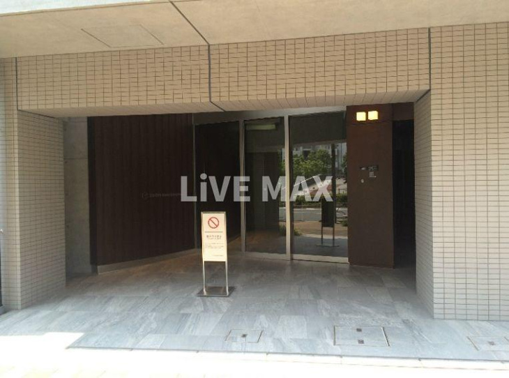 【エントランス】ZOOM北新宿 