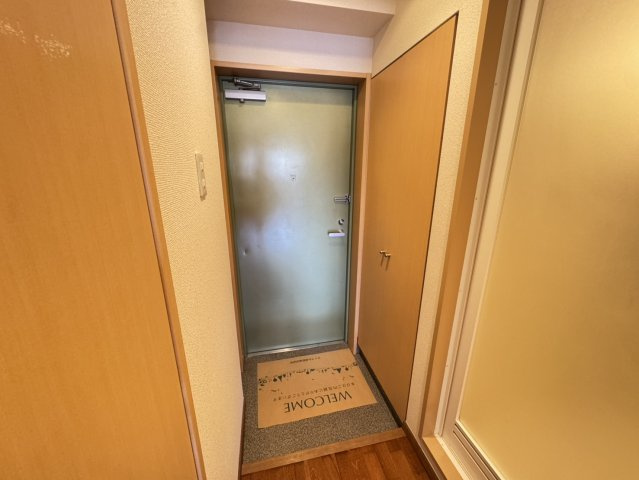 ペリエ市川Ⅰの玄関