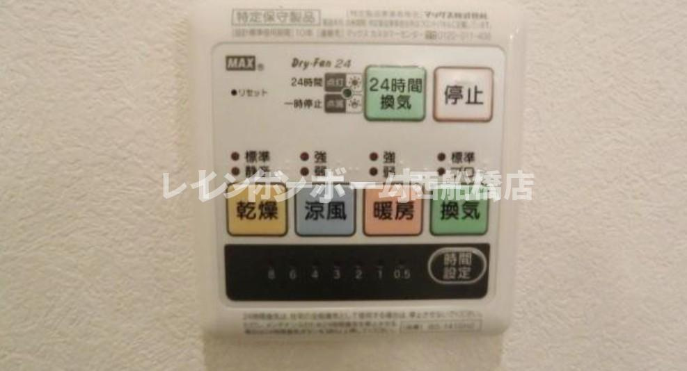 フィールドサイドの設備