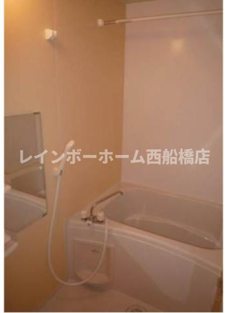 フィールドサイドの浴室