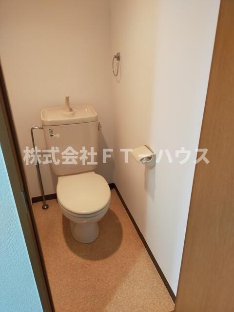 ベルクレール拾伍番館のトイレ