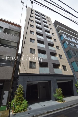 メゾンクラフト神田錦町のエントランス
