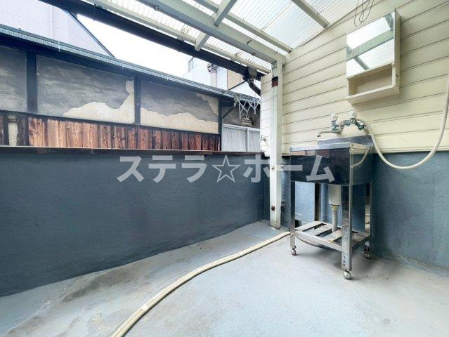 木川西1　中古戸建の前面道路含む現地写真|前面道路含む現地写真です