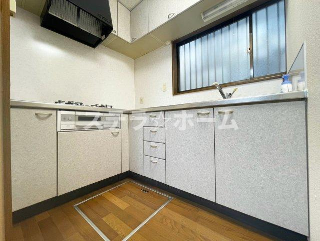 木川西1　中古戸建のキッチン|きれいなキッチンです