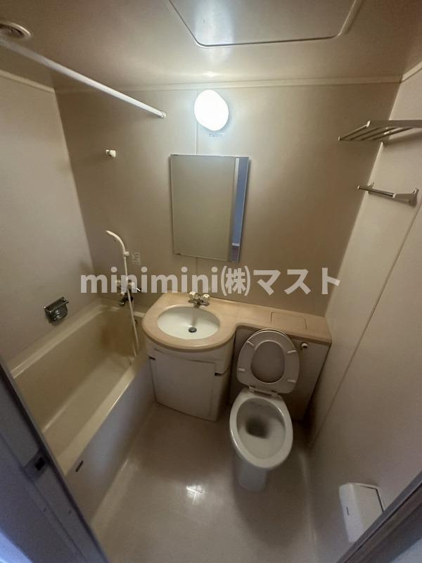 コーポ元町の浴室