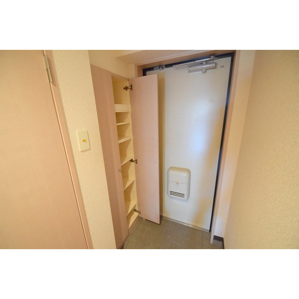 Kurise諏訪の玄関