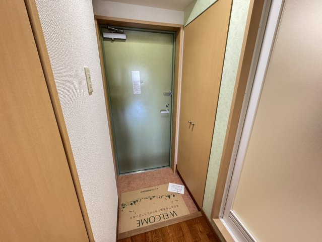 ペリエ市川Ⅰの玄関