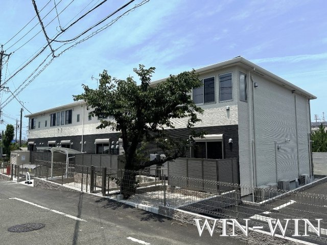 アパートメント小浜 Aの外観
