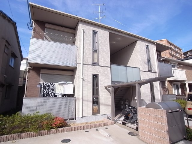 リーブスフォー