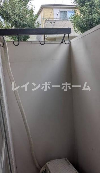 豊陽ビルのバルコニー
