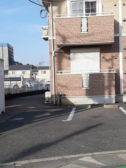 バージェ・リーオの駐車場