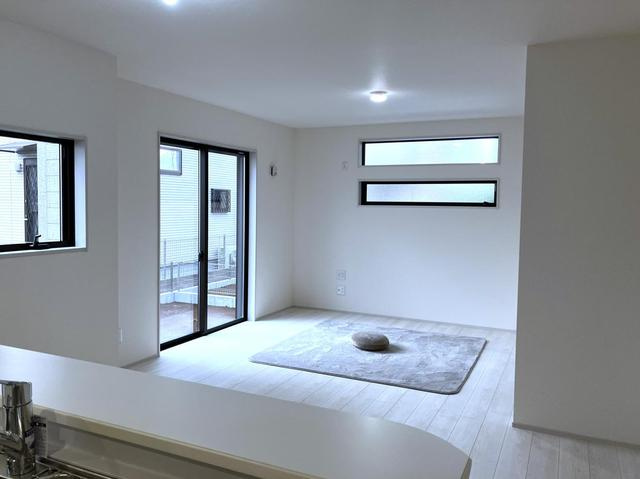 鶴ヶ島市下新田第3　新築戸建の居間・リビング