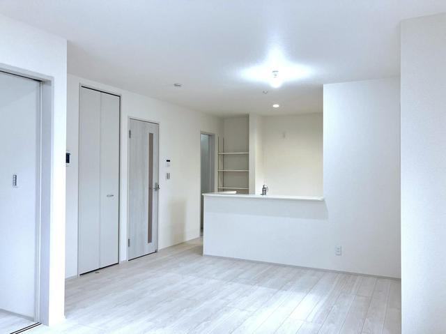 鶴ヶ島市下新田第3　新築戸建の居間・リビング