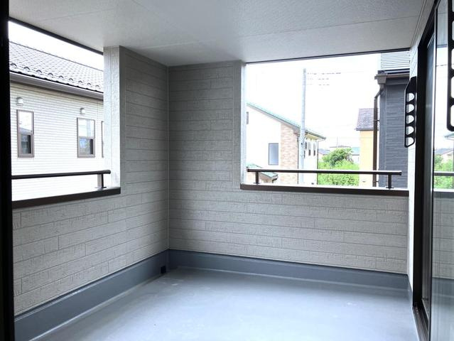 鶴ヶ島市下新田第3　新築戸建のバルコニー