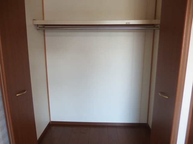 セジュールスミレの収納
