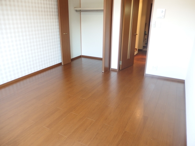 セジュールスミレの洋室