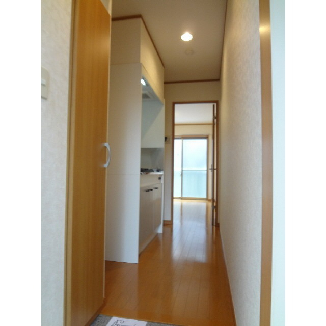 アンプルール クラージュ Westの内装