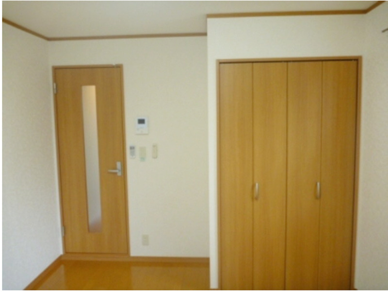 アンプルール クラージュ Westの収納