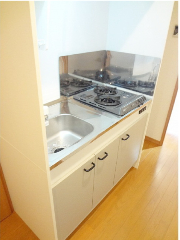 アンプルール クラージュ Westのキッチン