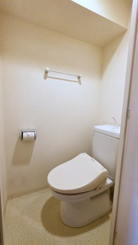 スカイコート神田弐番館のトイレ