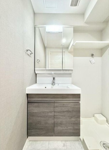 荒川区町屋８丁目の賃貸マンションの洗面所
