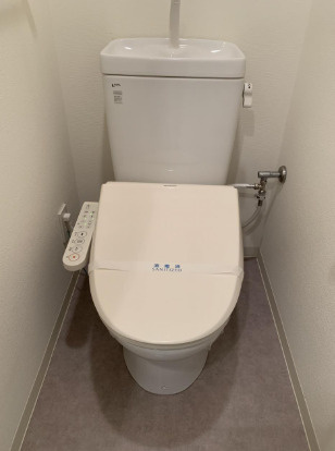 ラクラス杉並方南町のトイレ