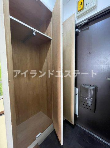 アベニュー駒留　駅近　礼金0　学生おすすめの収納