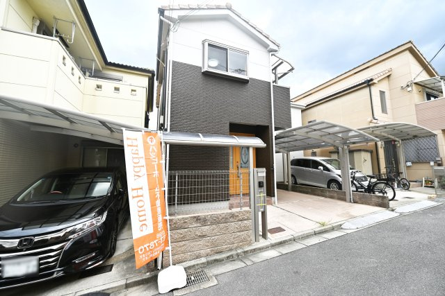 吹田市片山町４丁目中古戸建の外観|いつでも室内を見学して頂けますので、見学をご希望の方はお気軽にお問い合わせください。