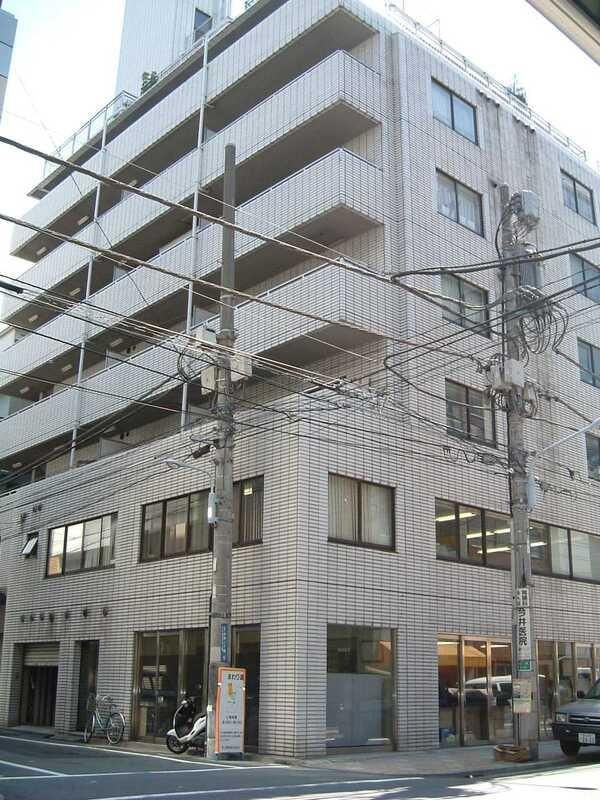陽輪台みかみビルの外観