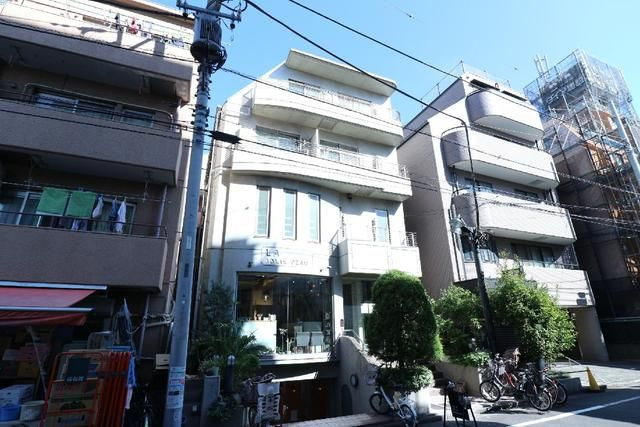 フレグランスの外観