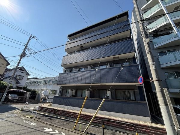 シャンブル谷中の外観