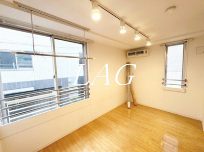 【居間・リビング】 | ポラスト洗足 | 洋室のお部屋です。