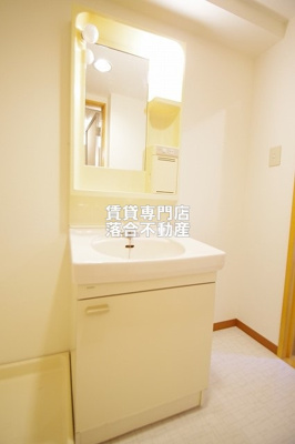 【独立洗面台】 | プレジオ小山Ⅱ | 使いやすい独立洗面台