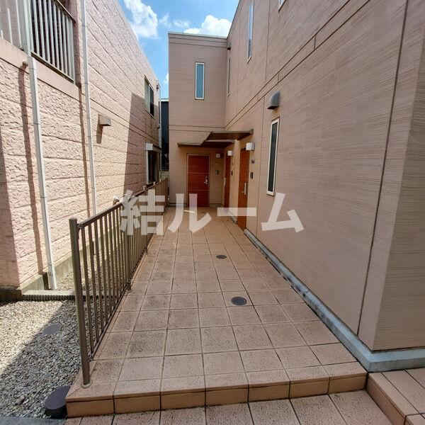 練馬区石神井町１丁目の賃貸マンションのロビー