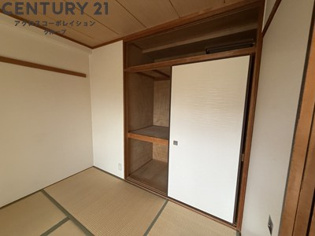 ヒルズ上甲子園の和室