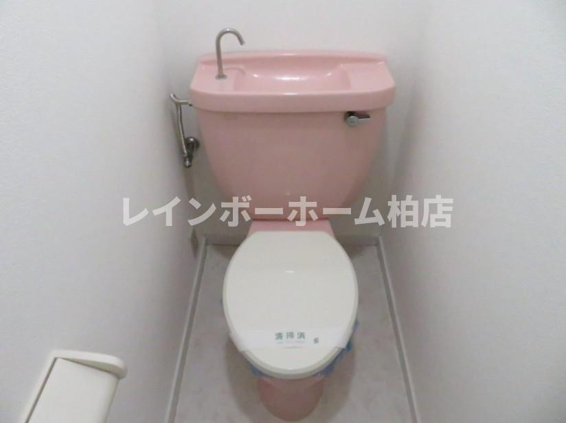 特典：仲介手数料が無料です!!のトイレ|ゆったりとした空間のトイレです
